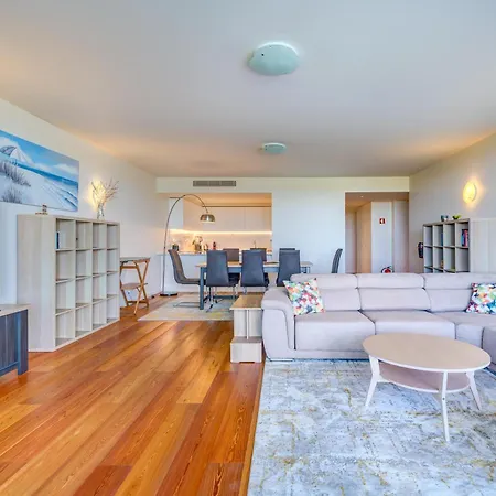 Cond Bayline Cavala - - Pool - Gym - - By Bedzy Apartment *
