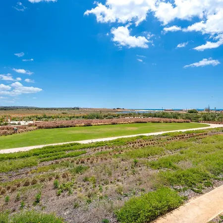 Apartamento Cond Bayline Cavala - - Pool - Gym - - By Bedzy Armação de Pêra