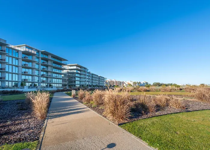 Lejlighed Cond Bayline Cavala - - Pool - Gym - - By Bedzy