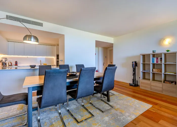 Lejlighed Cond Bayline Cavala - - Pool - Gym - - By Bedzy *