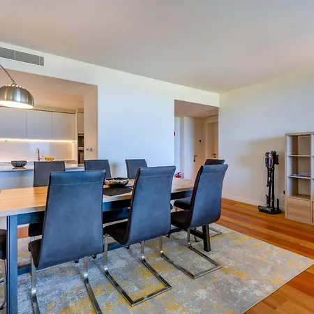 Appartement Cond Bayline Cavala - - Pool - Gym - - By Bedzy *